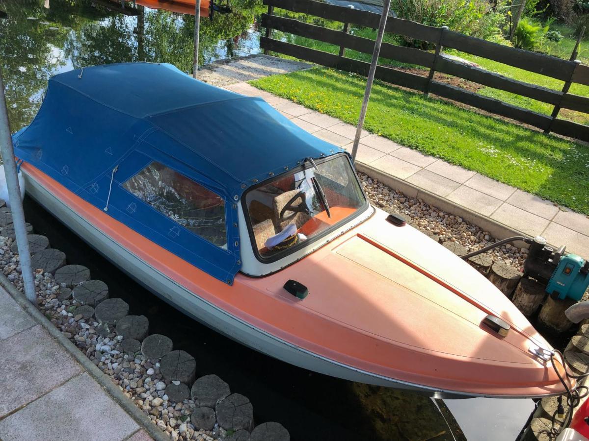 Ferienhaus Direkt An Der Spree Mit Whirlpool Und Sauna برلين المظهر الخارجي الصورة
