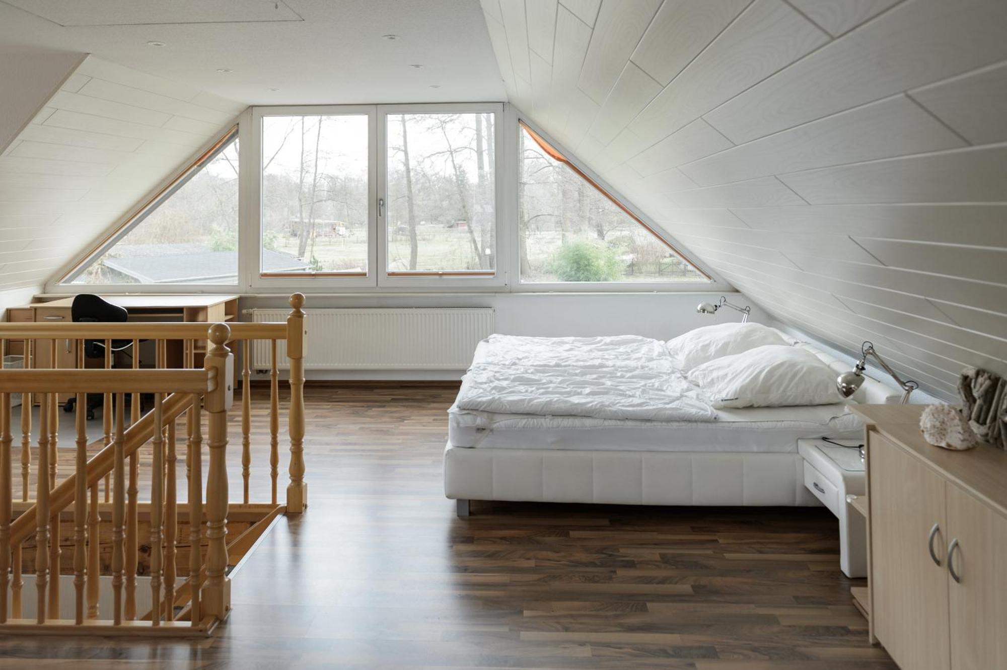 Ferienhaus Direkt An Der Spree Mit Whirlpool Und Sauna برلين المظهر الخارجي الصورة